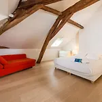 Mana Ohana - Luxe Et Authenticite A 2 Pas De La Place Ducale Avec Parking Prive Apartment